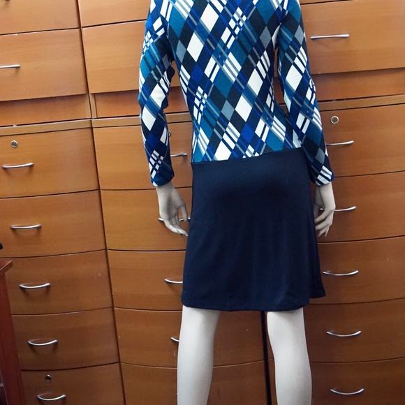 Work Ready Long Sleeve Dress with Cowl Neck and Zip Pockets in Blue Plaid Print - Picture 5 of 9